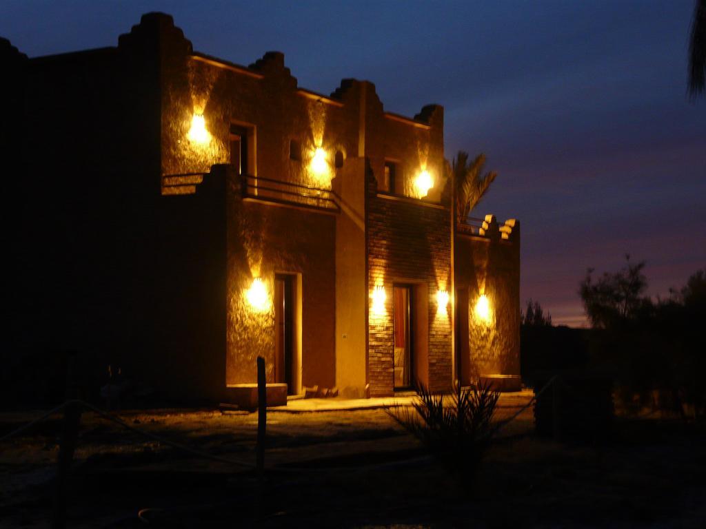 Tifina Caravanserail D'Arfoud Eksteriør billede